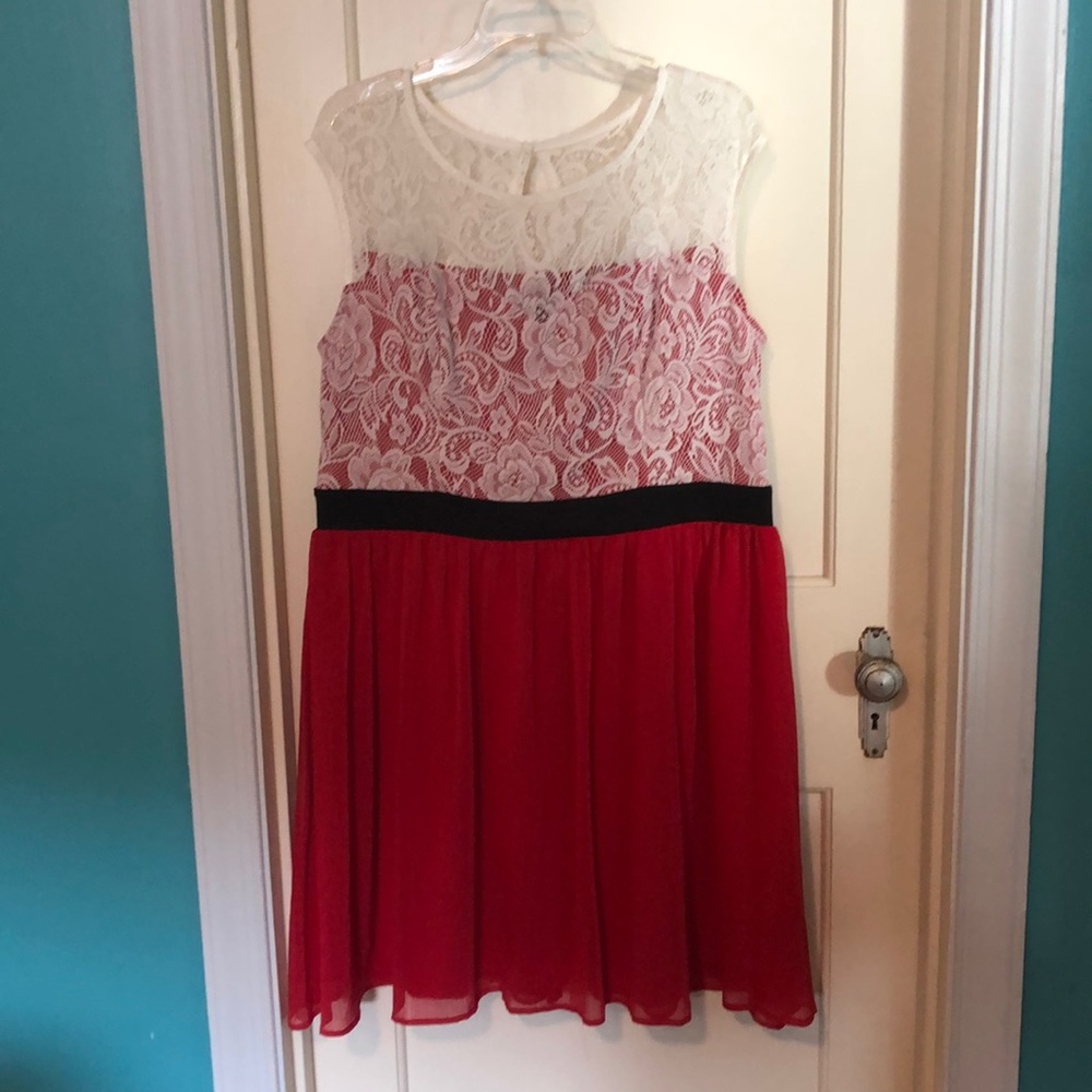 Sweetheart dress with lace overlay from ModCloth